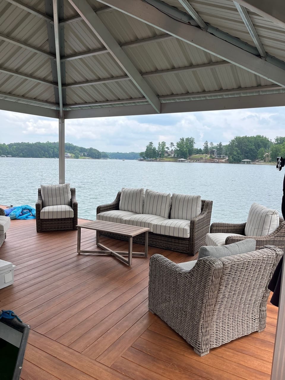Dock
