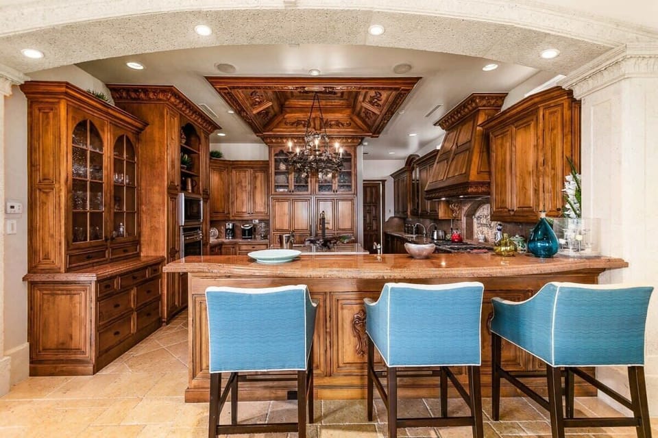 Enjoy our unique kitchen!