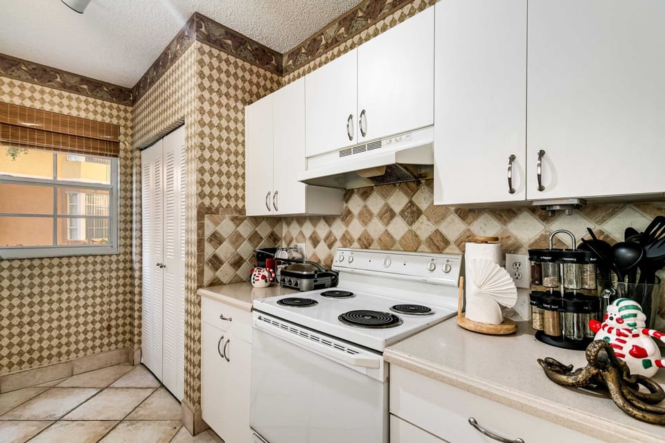 Spacious Kitchen