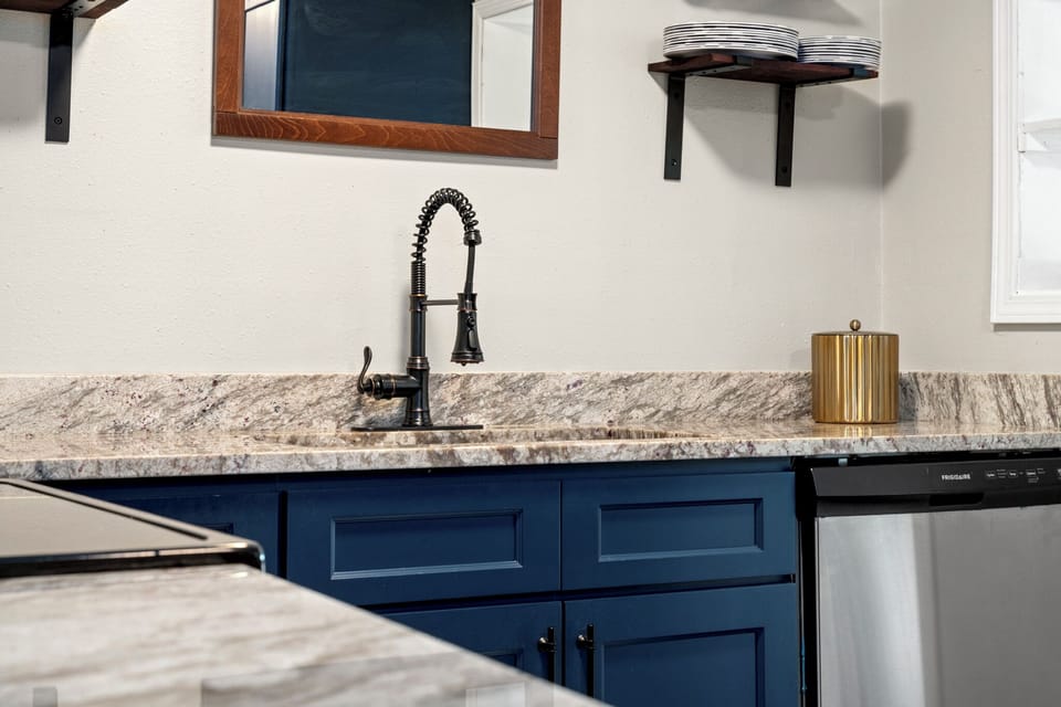 Newly Renovated Kitchen
