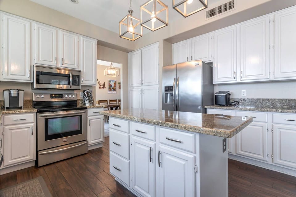 Kitchen with Traditional & Keurig Coffee maker, microwave, stove/oven, fridge & dishwasher