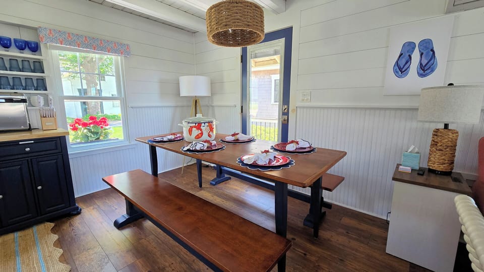 Dining table just off kitchen