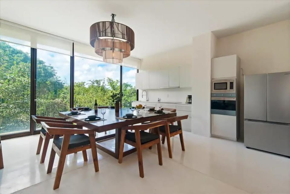 Dining Room - Comedor 
