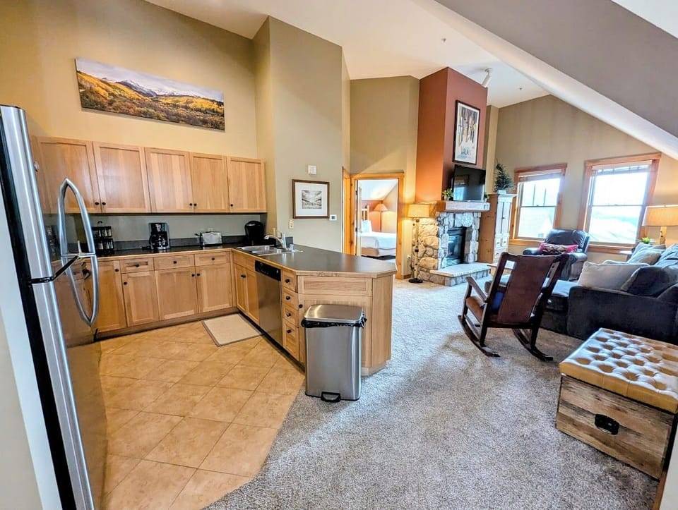 Kitchen / Living room at Buffalo Lodge
