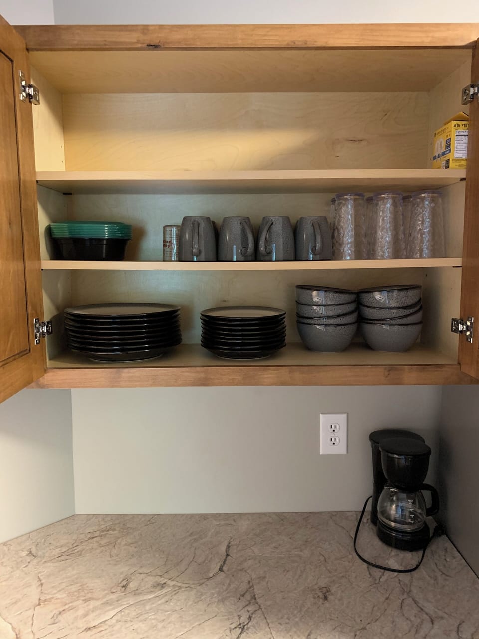 Dishware