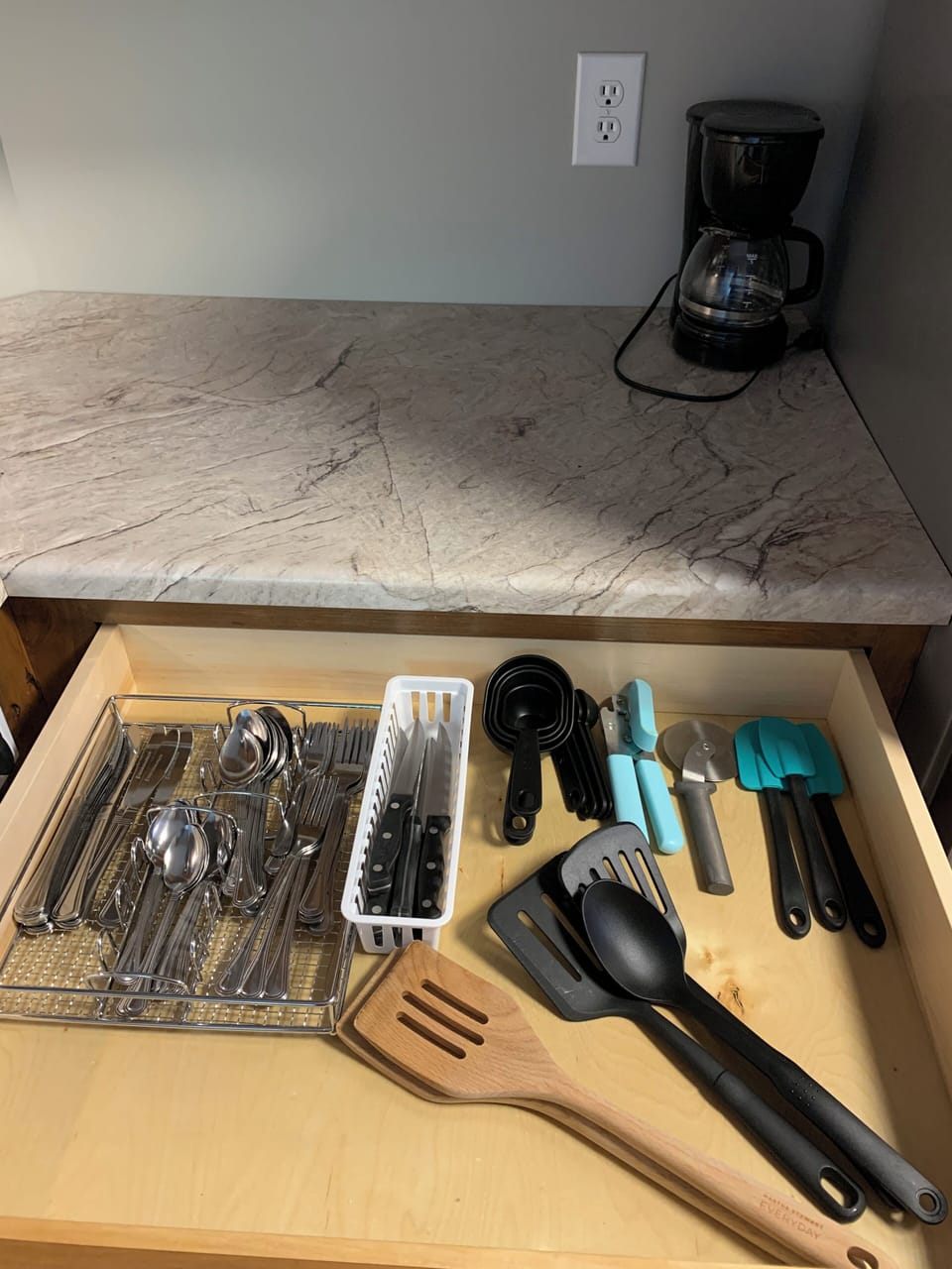 Dishware & Cookware
