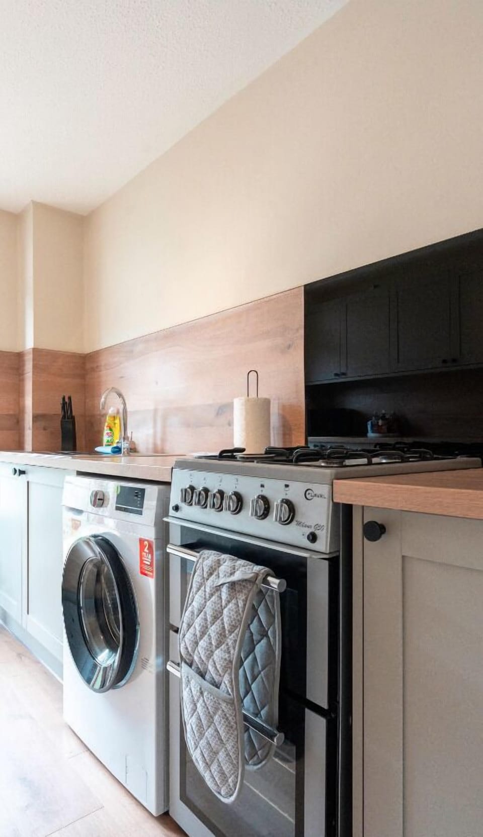 Kitchen at Caledonia Luxe Stays Short Lets & Serviced Accommodation