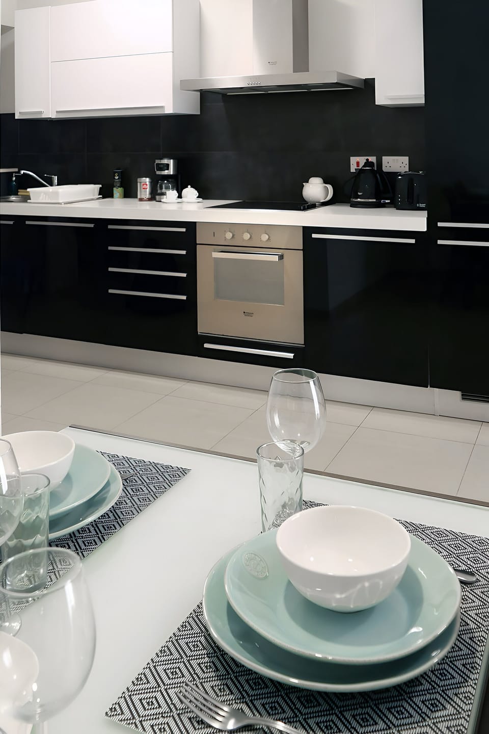 Full kitchen with all the appliances one may need