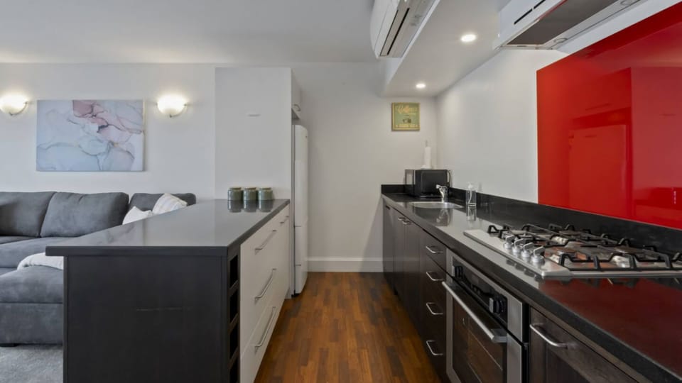 Fully equipped kitchen