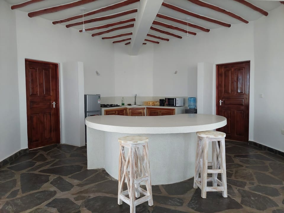 Dinning Area - Built in High Table