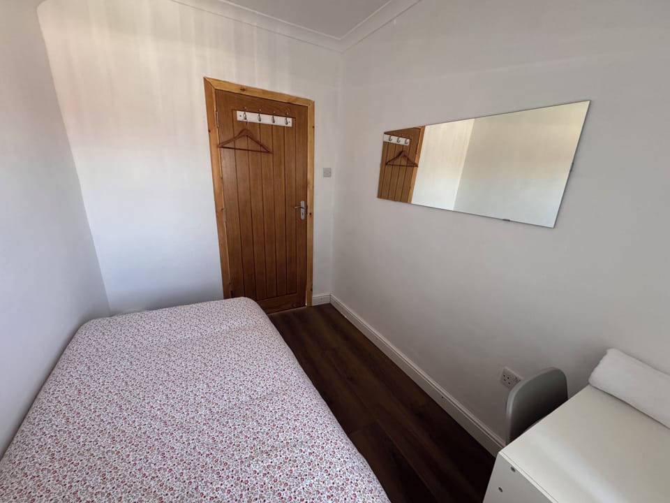 Room 4