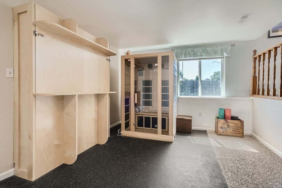 Relaxing Sauna in Wellness Area - Lower Level 