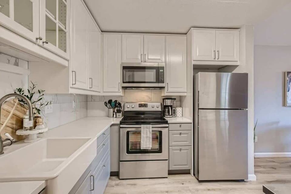 Fully stocked kitchen with coffee maker 