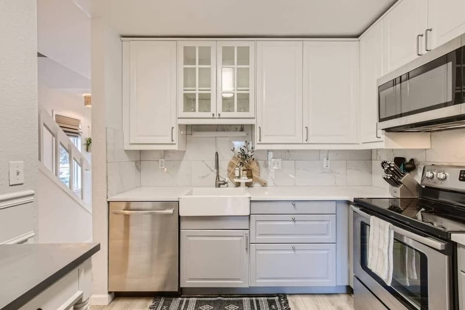 Kitchen view 