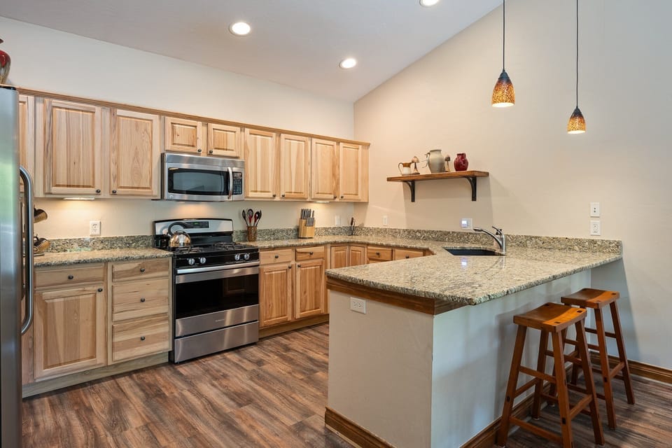 Fully Equipped Chef's Kitchen