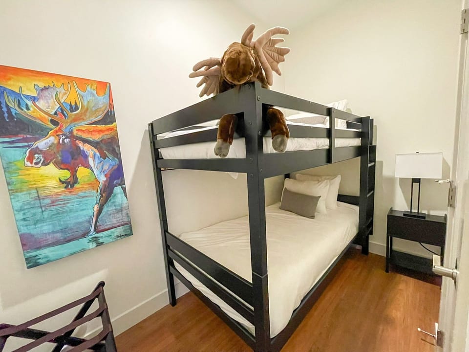 Bonus Bunk Nook