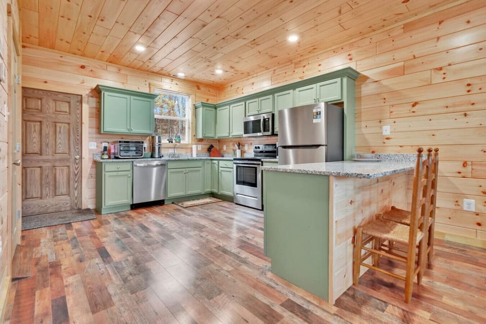 Kitchen with Island