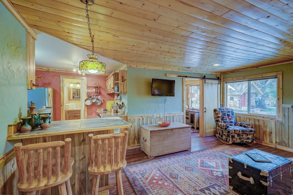 Breakfast bar seating