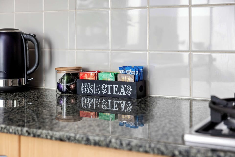  Enjoy complimentary tea and Nespresso coffee to start your day right!