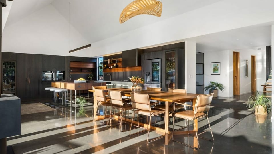 Main House Dining Kitchen