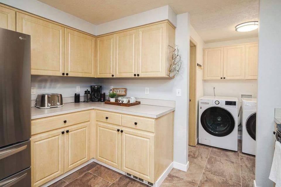 Weather your preparing coffee or doing laundry this home has everything you need to truly unwind. 