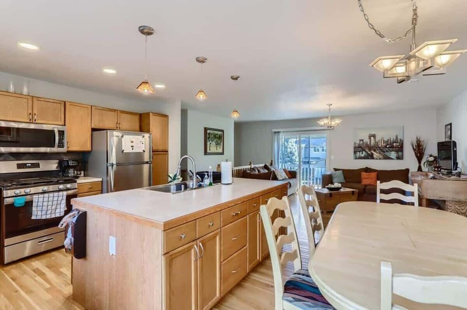 Kitchen area 
