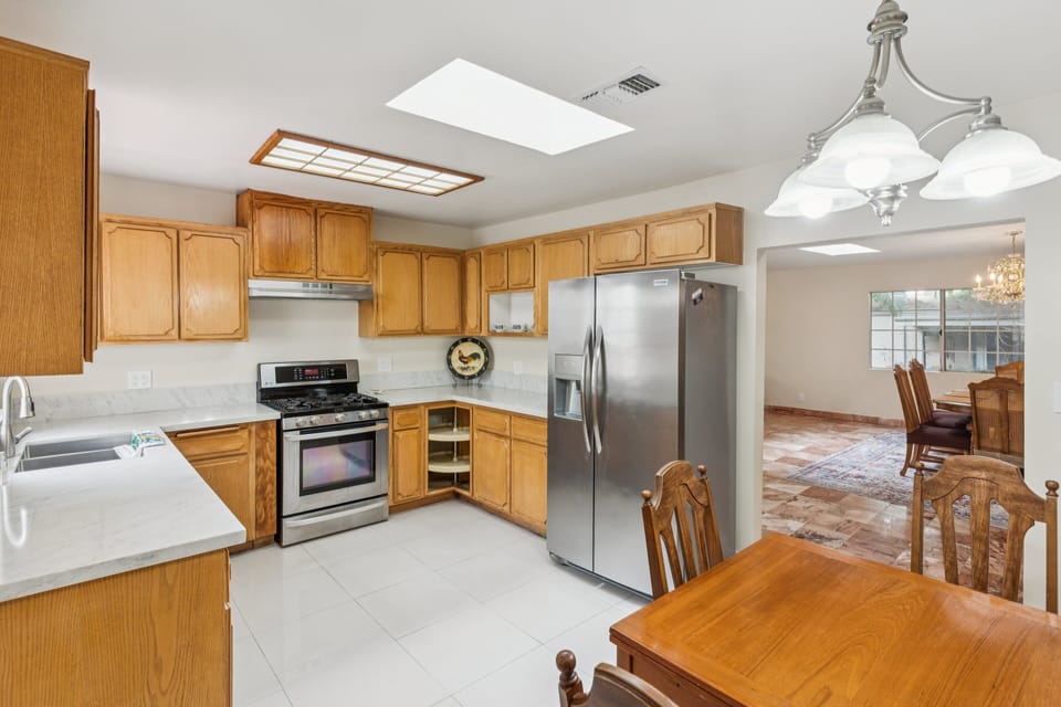 Indoors, Floor, Flooring, Hardwood, Kitchen