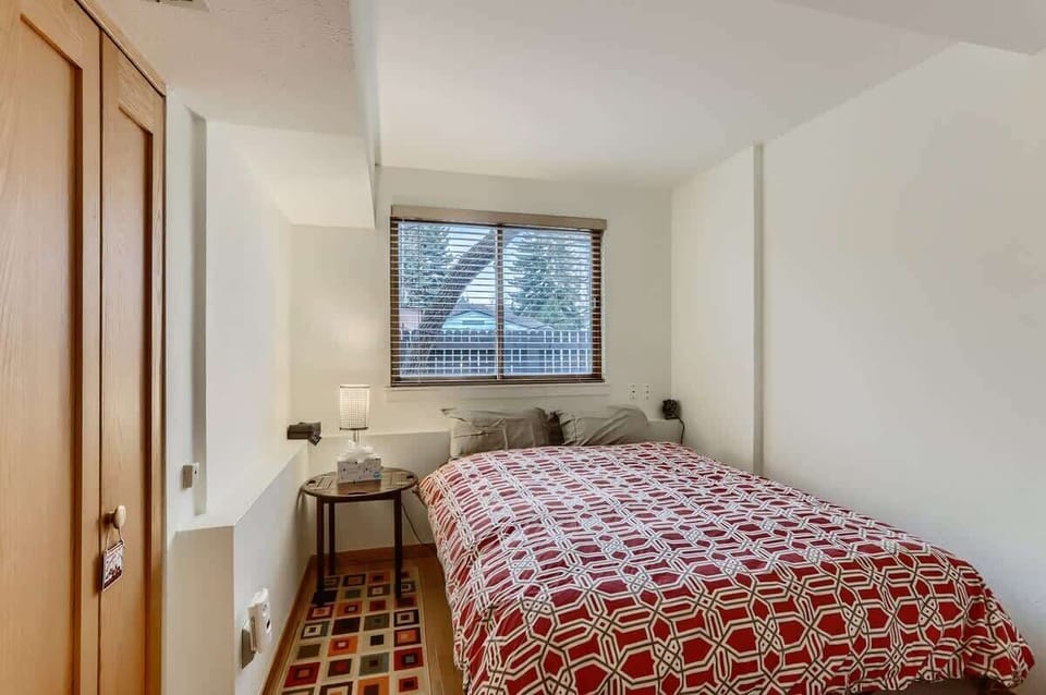 Second Bedroom with a Double Bed 