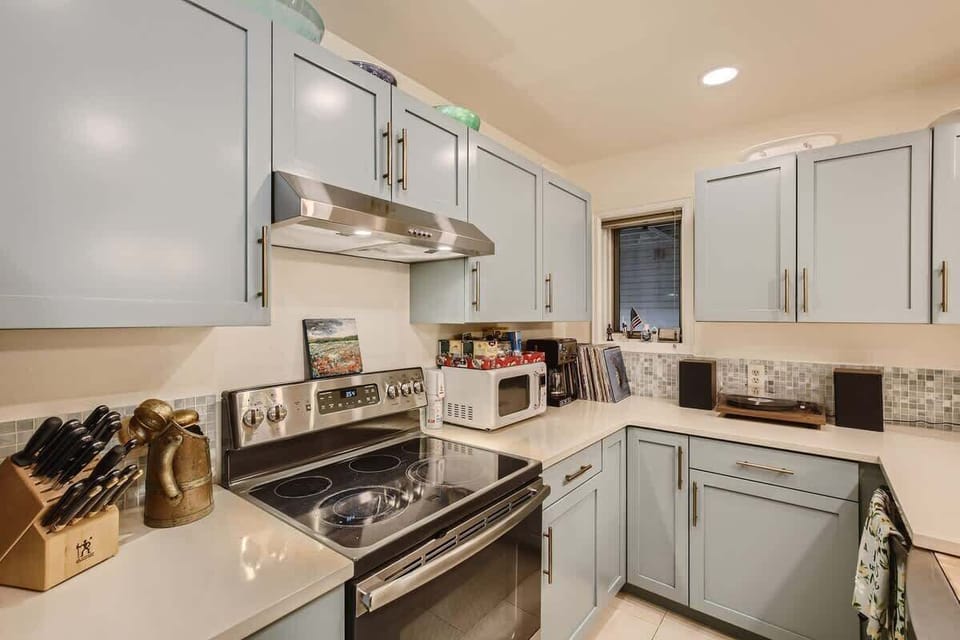 Kitchen Stocked with Appliances 
