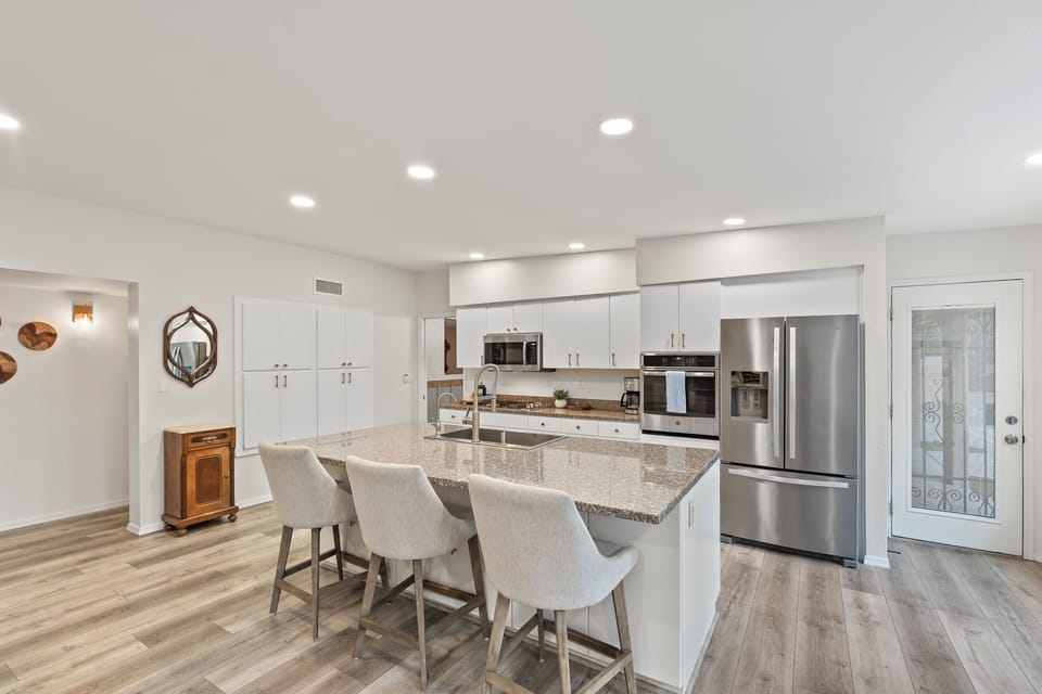 Kitchen (2)