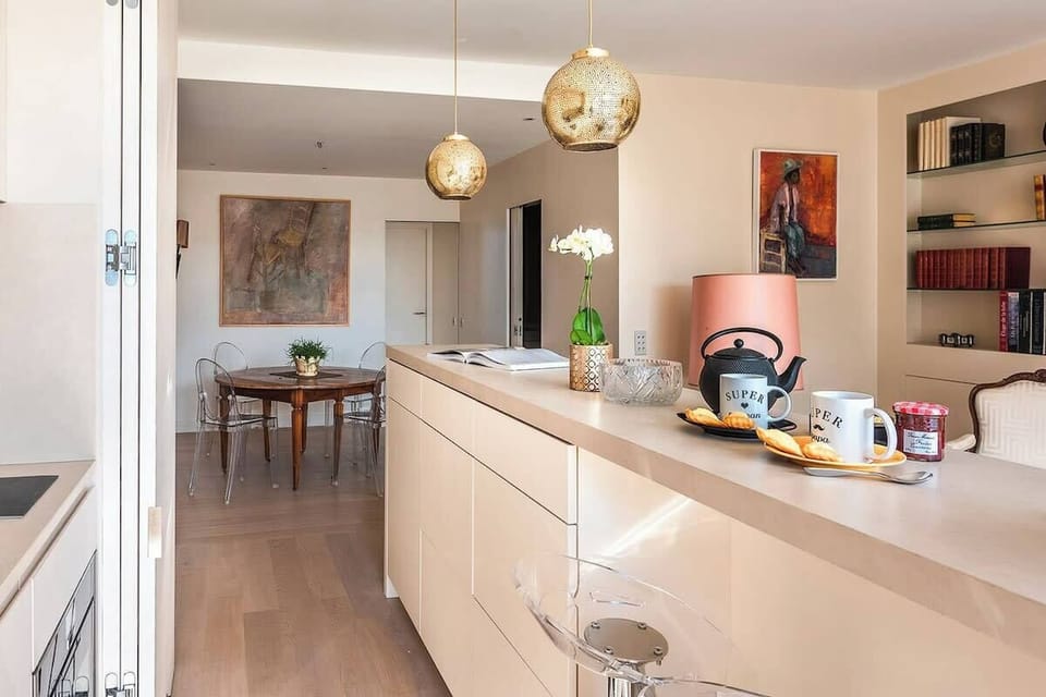Open kitchen