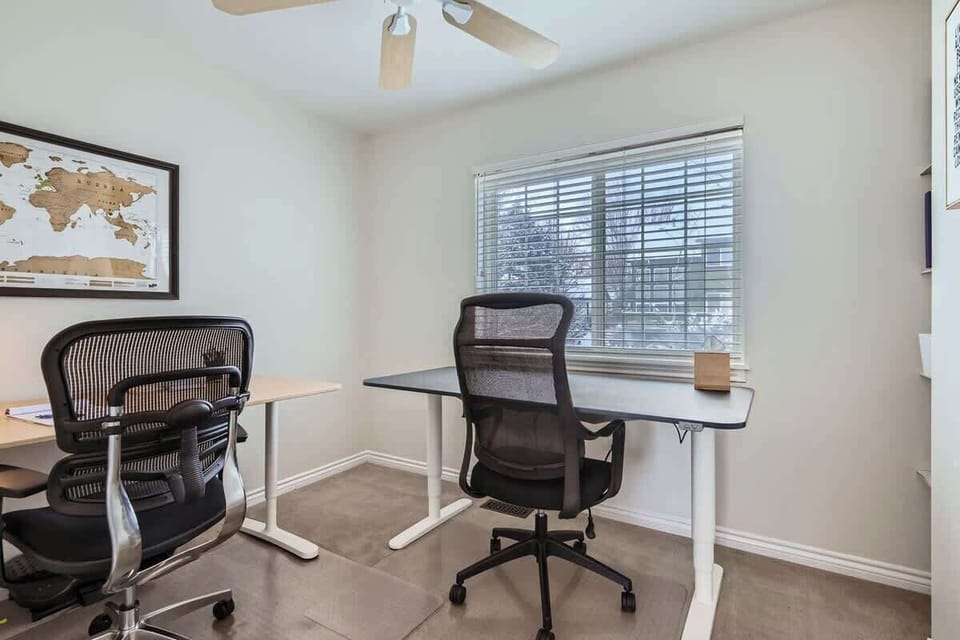 Dedicated office workspace, perfect for remote work, studying, or staying productive during your stay.