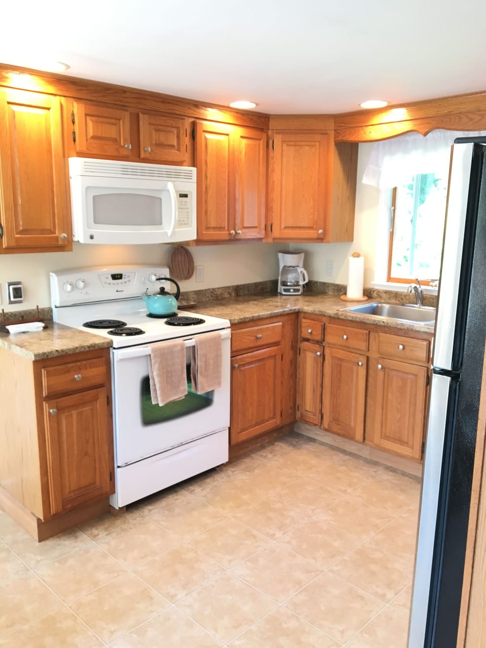 Fully equipped kitchen