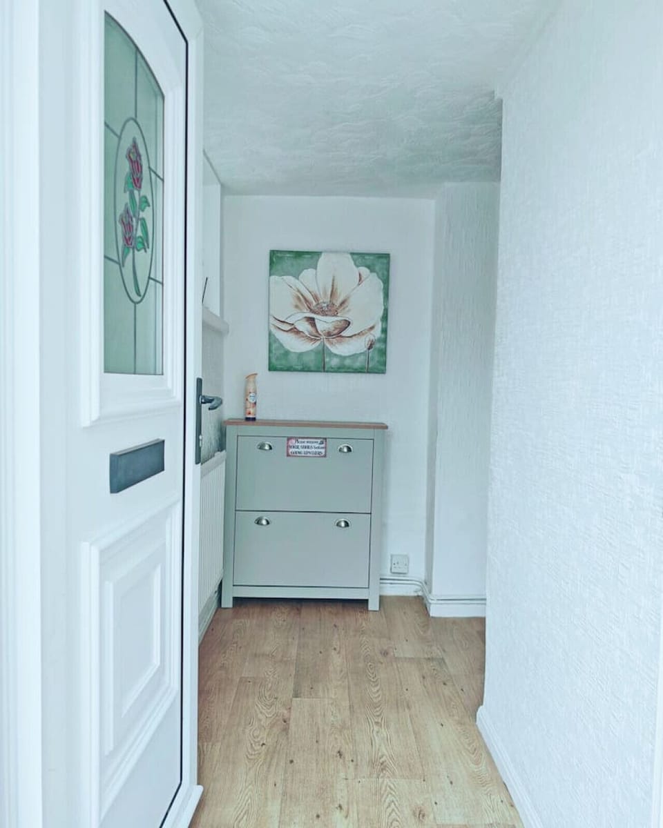 Porch entrance with shoe storage