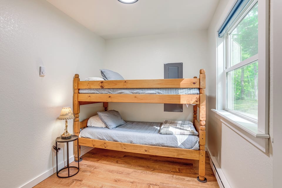 Bedroom 2 | Twin Bunk Bed | Linens Provided
