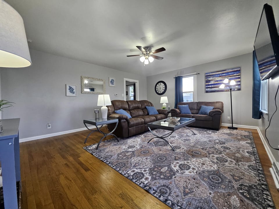 Comfortable, spacious living room with a reclining sofa!