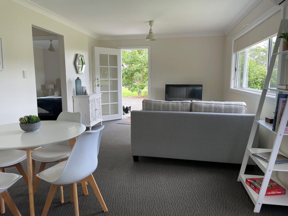 Comfortable living 