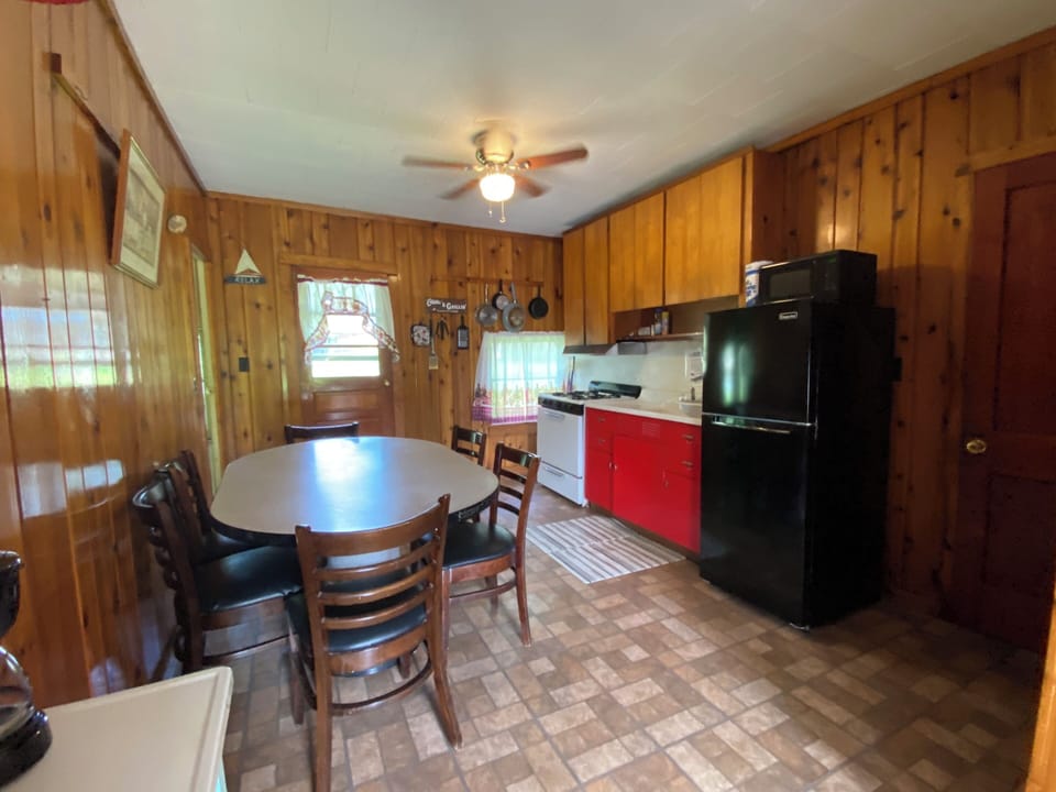 Kitchen (2)