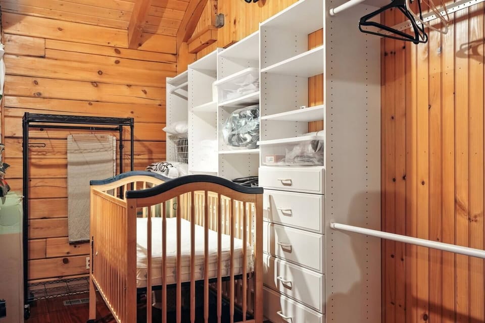 e74d6100-d835-416f-9583-4ef44e609bed