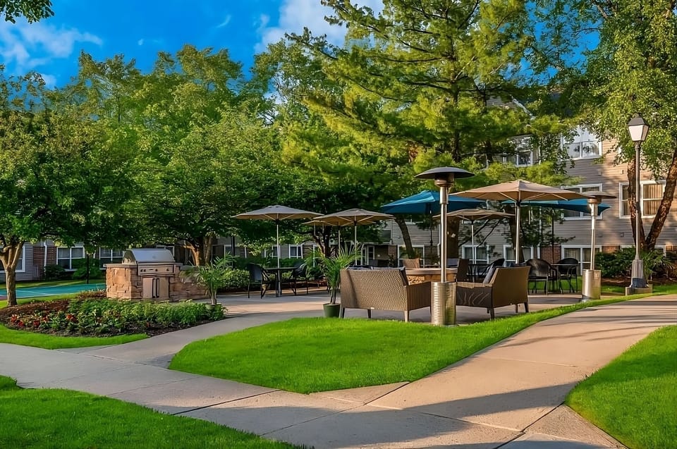 Gather outdoors for sunset chats under umbrellas and heaters.