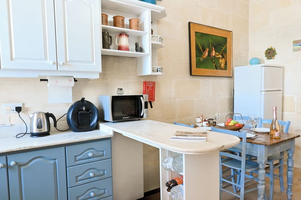 Kitchen and dining area