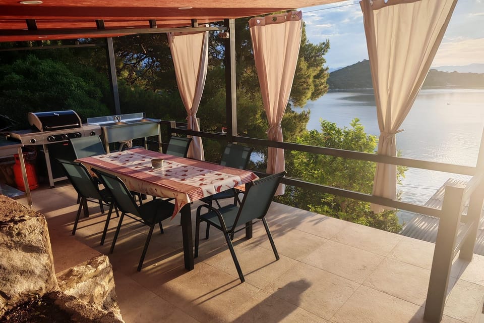 Terrace 1