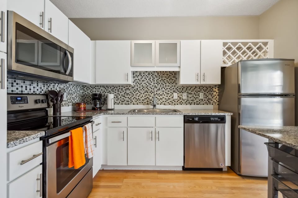 Fully equipped kitchen
