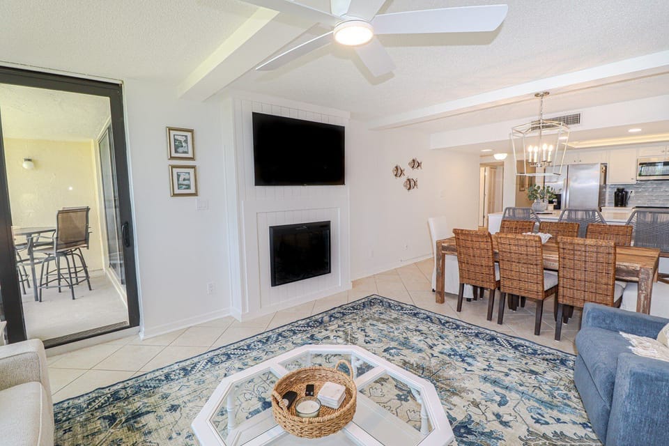 St. Augustine Beach Rentals Living Room