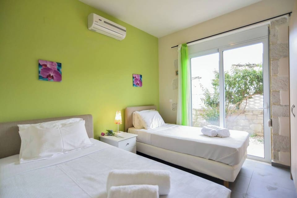 Comfortable Room with Convertible Twin Beds