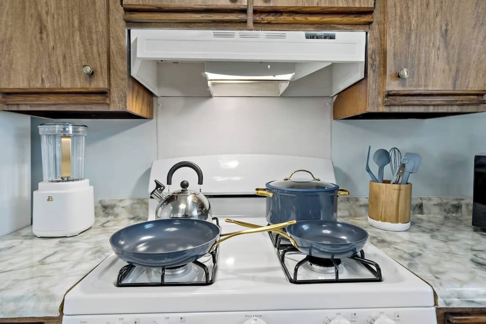 We provide everything you need in order to prepare a Home cooked meal. Pots, Pans, cooking utensils, etc.