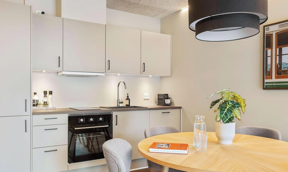 Fully equipped kitchen with Nespresso Machine