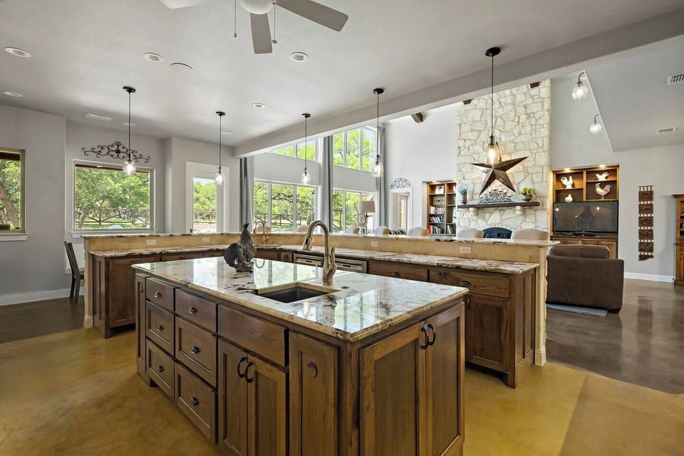 963d795a-a5a2-48ba-8766-632b4b92a575