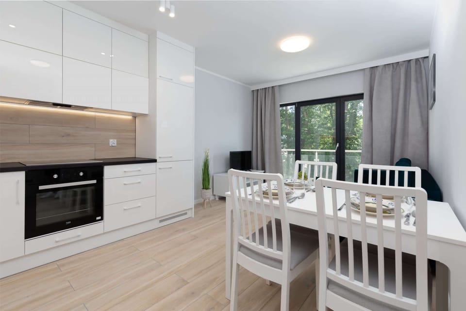 The fully equipped kitchenette includes everything you need for a home-cooked meal.