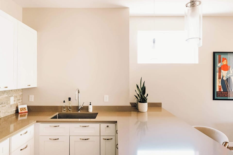 Open kitchen with island seating
